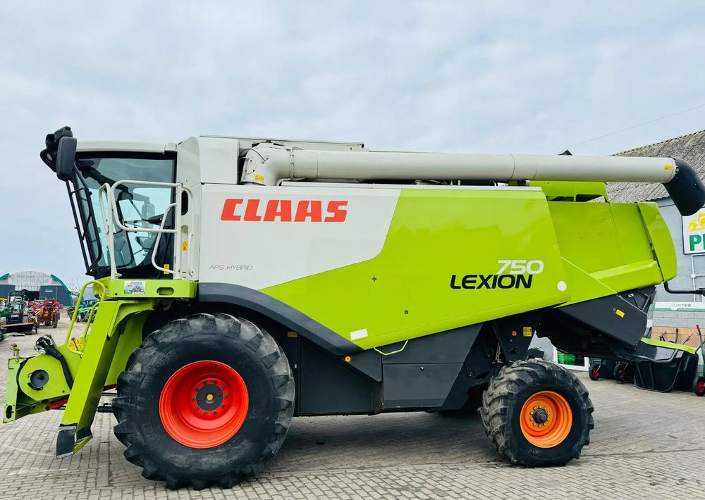 Claas LEXION 750 APS HYBRID - Kombajn harvester: slika 1 Claas LEXION 750 APS HYBRID - Kombajn harvester: slika 1