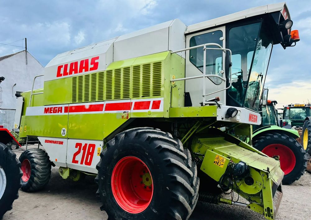Claas MEGA 218 - Kombajn harvester: slika 1 Claas MEGA 218 - Kombajn harvester: slika 1
