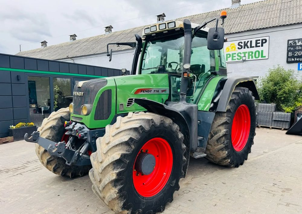 Fendt 716 Vario - Traktor: slika 3 Fendt 716 Vario - Traktor: slika 3