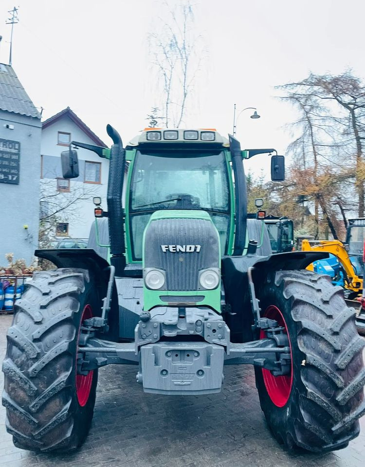 Fendt 820 - Traktor: slika 2 Fendt 820 - Traktor: slika 2