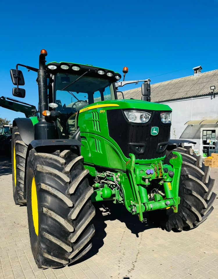 John Deere 6250R - Traktor: slika 4 John Deere 6250R - Traktor: slika 4