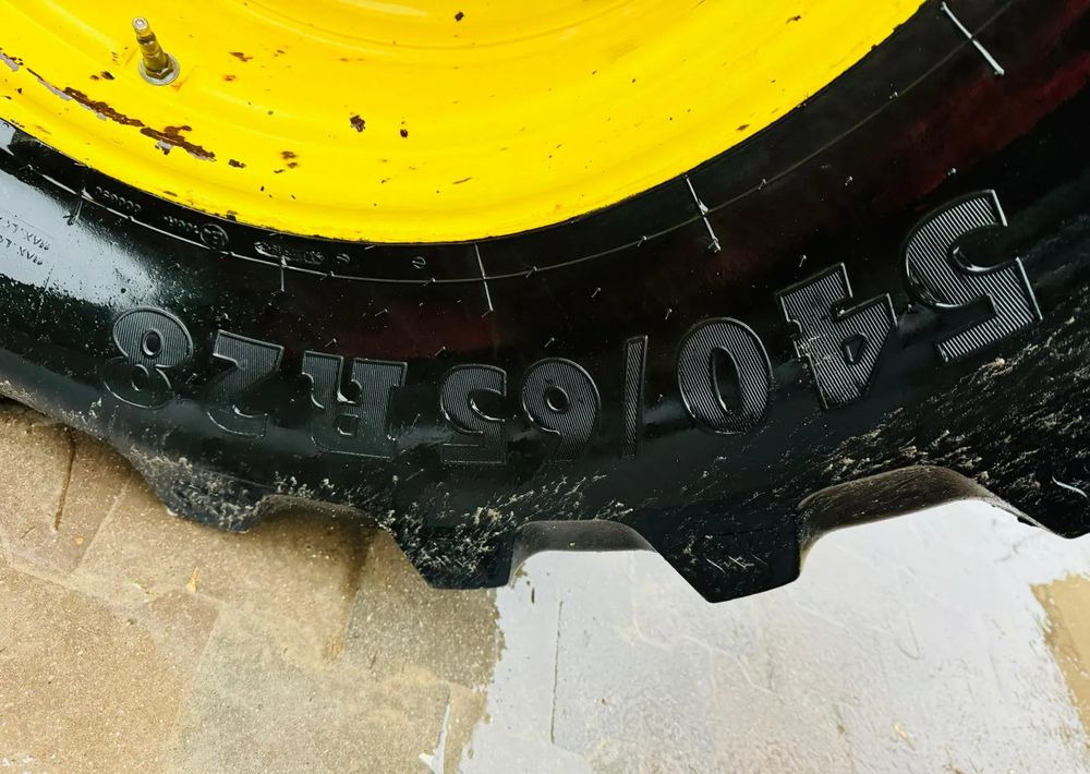 John Deere 6830 PREMIUM - Traktor: slika 3 John Deere 6830 PREMIUM - Traktor: slika 3