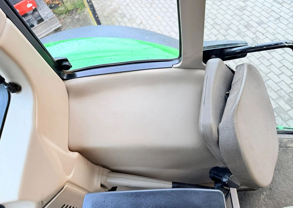 Traktor John Deere 6930: slika 15