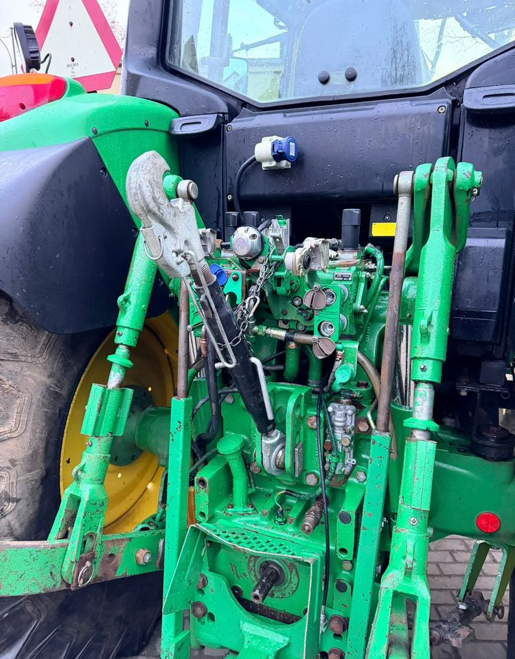 Traktor John Deere 6930: slika 9
