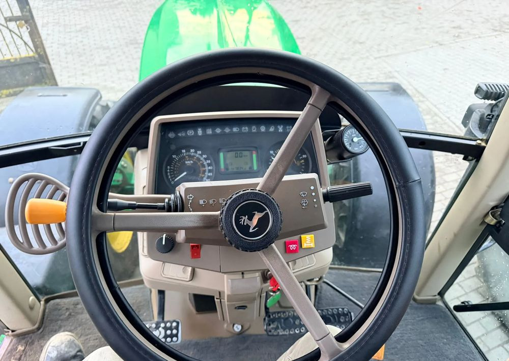 Traktor John Deere 6930: slika 14