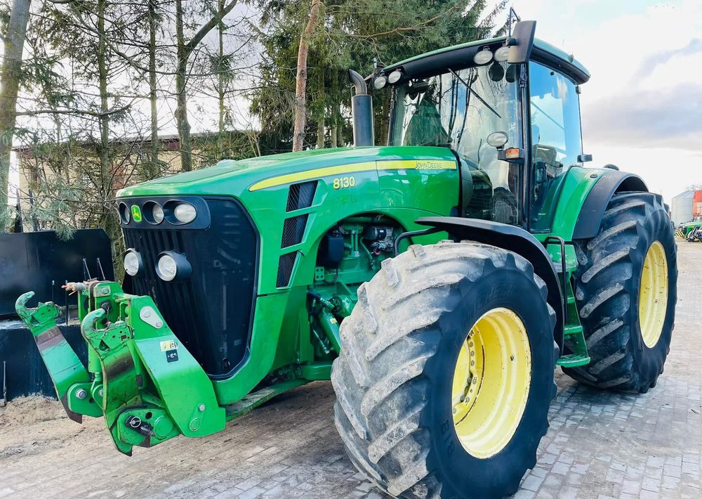 John Deere 8130 - Traktor: slika 2 John Deere 8130 - Traktor: slika 2