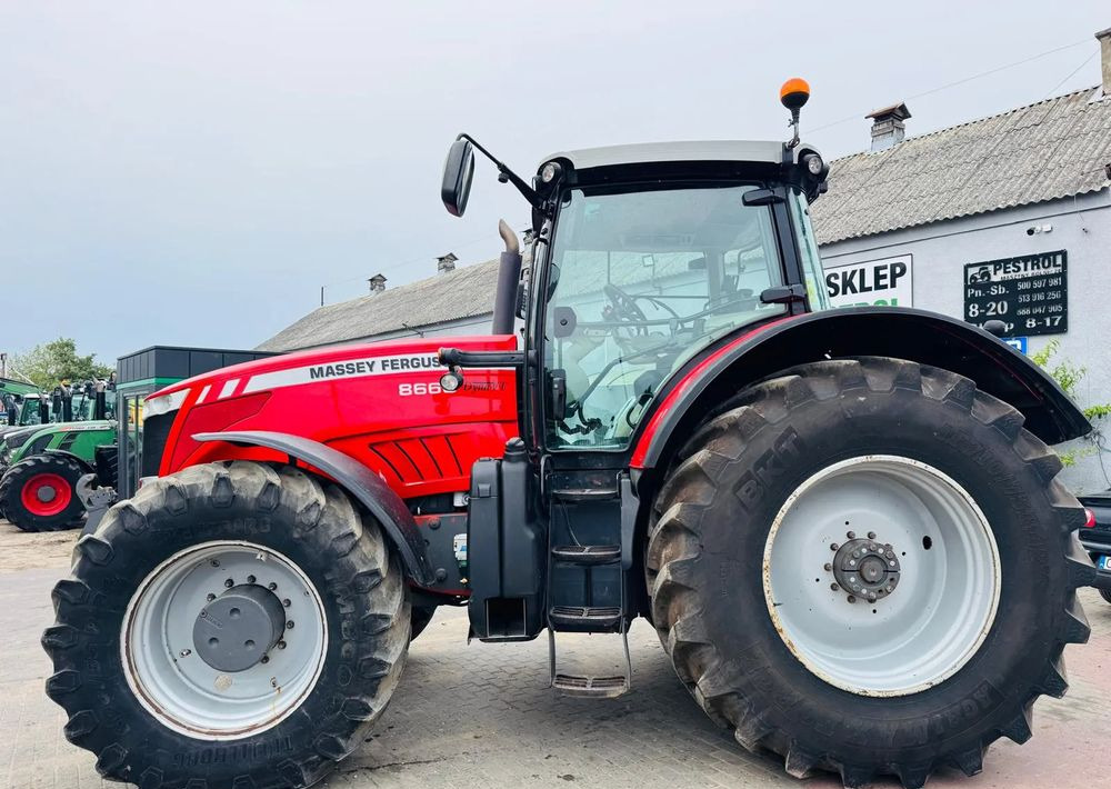 Massey Ferguson 8730 DYNA VT - Traktor: slika 2 Massey Ferguson 8730 DYNA VT - Traktor: slika 2