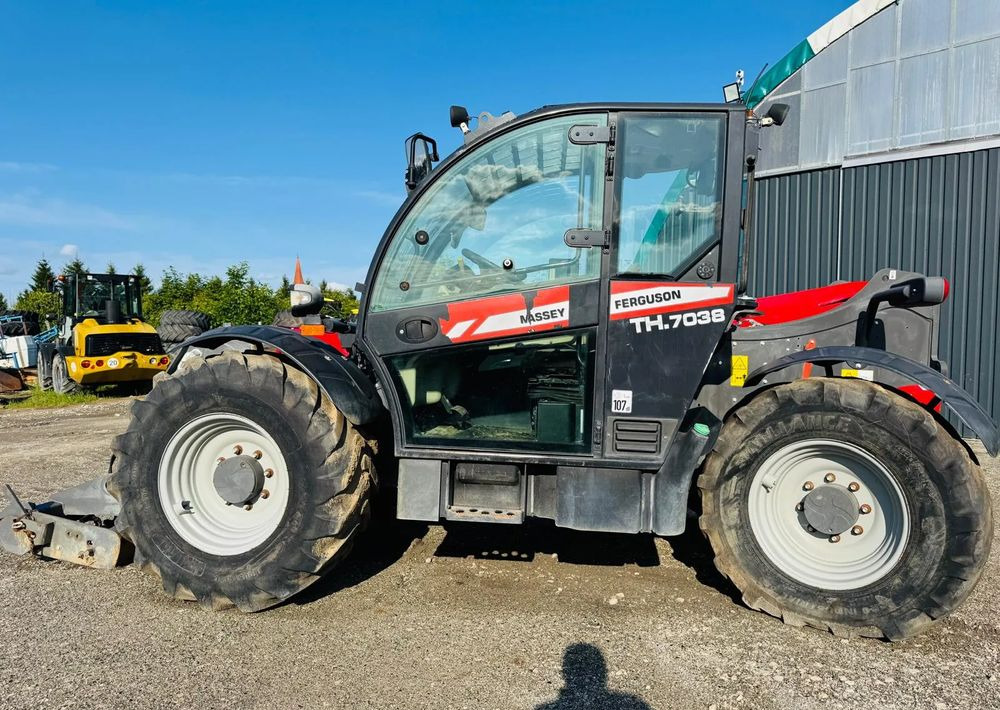 Massey Ferguson TH 70.38 - Teleskopski viličar: slika 3 Massey Ferguson TH 70.38 - Teleskopski viličar: slika 3