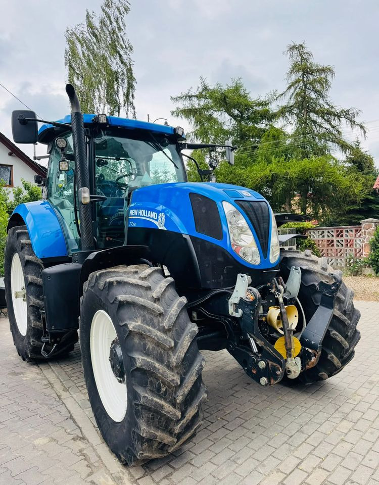New Holland T7.210 - Traktor: slika 2 New Holland T7.210 - Traktor: slika 2