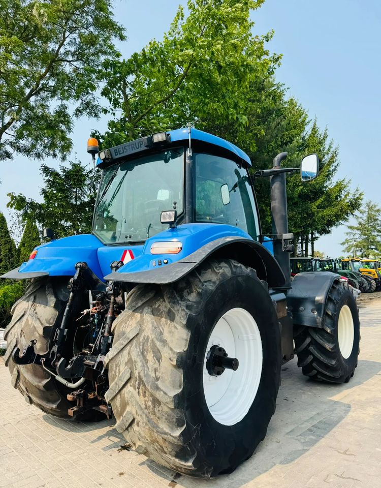 New Holland T8040 - Traktor: slika 3 New Holland T8040 - Traktor: slika 3