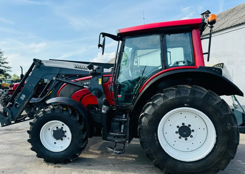 Valtra N101 - Traktor: slika 4 Valtra N101 - Traktor: slika 4