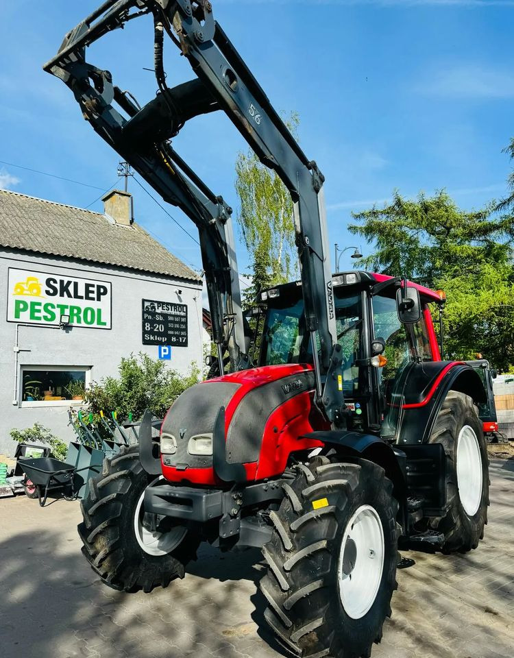 Valtra N101 - Traktor: slika 1 Valtra N101 - Traktor: slika 1