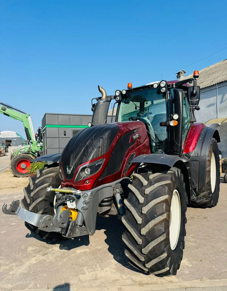 Valtra T174 Versu - Traktor: slika 5 Valtra T174 Versu - Traktor: slika 5
