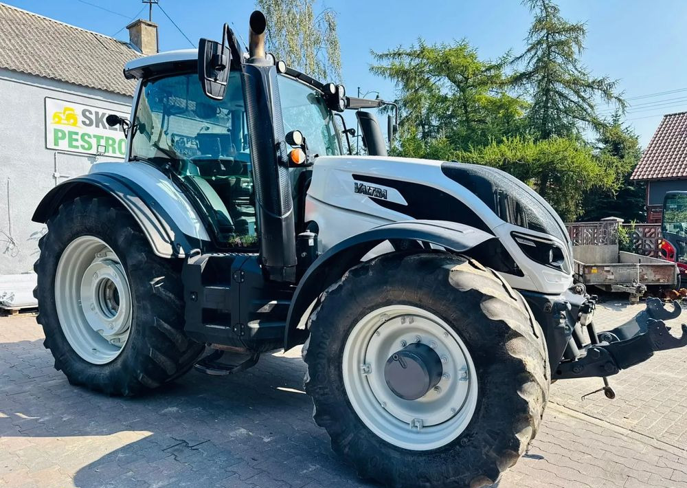 Valtra T254 Versu - Traktor: slika 2 Valtra T254 Versu - Traktor: slika 2