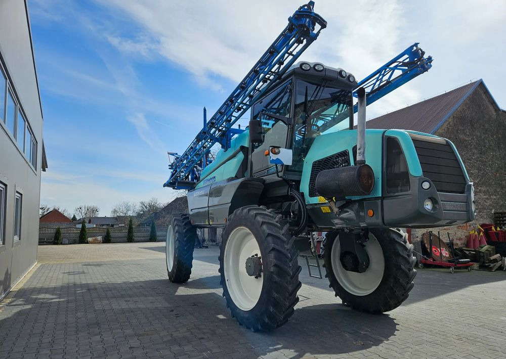 Berthoud Raptor 4200 D.P. TRONIC - Škropilnica: slika 2 Berthoud Raptor 4200 D.P. TRONIC - Škropilnica: slika 2