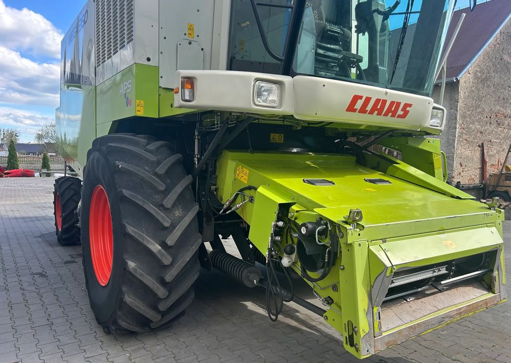 Claas Mega 360 - Kombajn harvester: slika 4 Claas Mega 360 - Kombajn harvester: slika 4