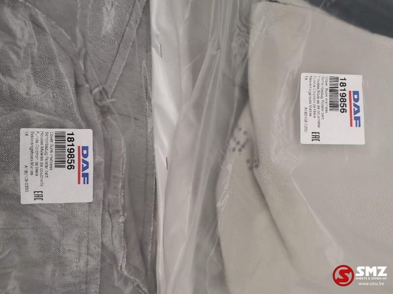 DAF Bekledingshoes matras DAF XF 105 - Kabina in notranjost za Tovornjak: slika 2 DAF Bekledingshoes matras DAF XF 105 - Kabina in notranjost za Tovornjak: slika 2