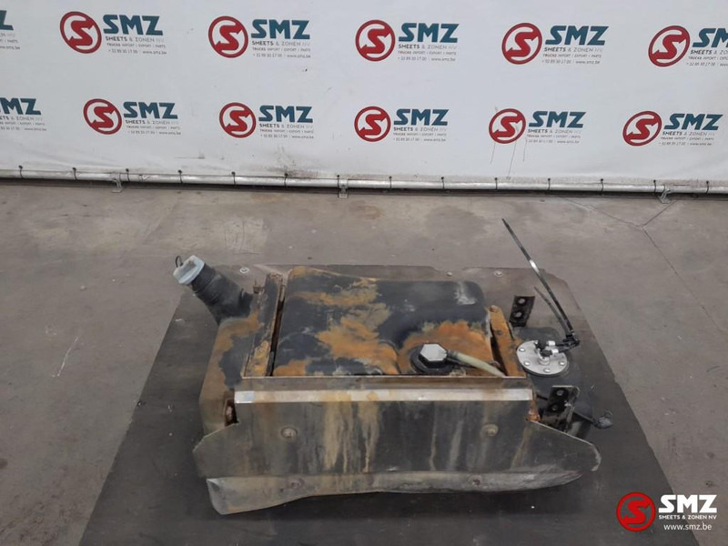 DAF Occ AdBluetank 50L Euro 5 DAF - Sistem goriva za Tovornjak: slika 2 DAF Occ AdBluetank 50L Euro 5 DAF - Sistem goriva za Tovornjak: slika 2