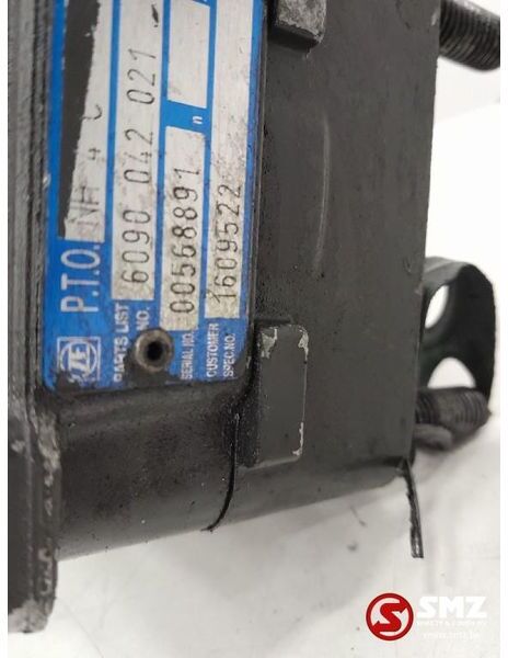 DAF Occ PTO DAF XF 105 1609522 - Os in deli za Tovornjak: slika 4 DAF Occ PTO DAF XF 105 1609522 - Os in deli za Tovornjak: slika 4