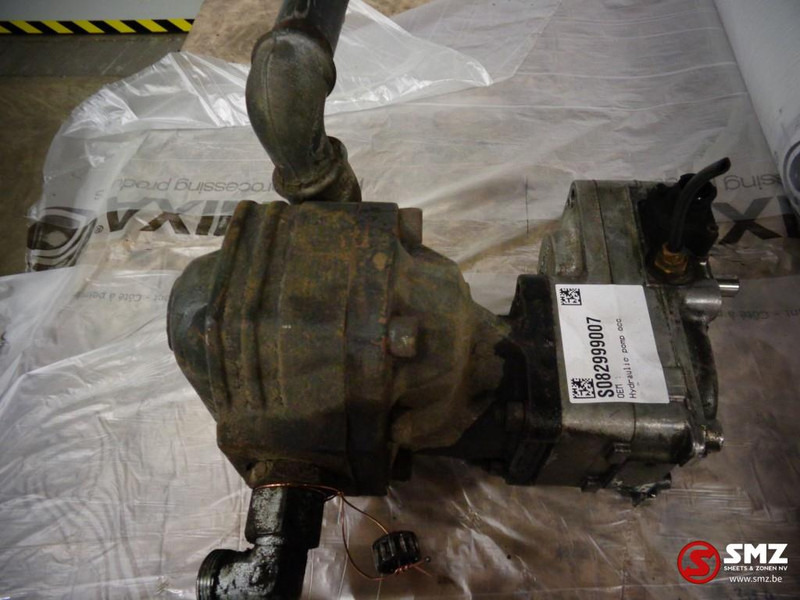 DAF Occ hydraulische pomp + PTO - Hidravlična črpalka za Tovornjak: slika 1 DAF Occ hydraulische pomp + PTO - Hidravlična črpalka za Tovornjak: slika 1