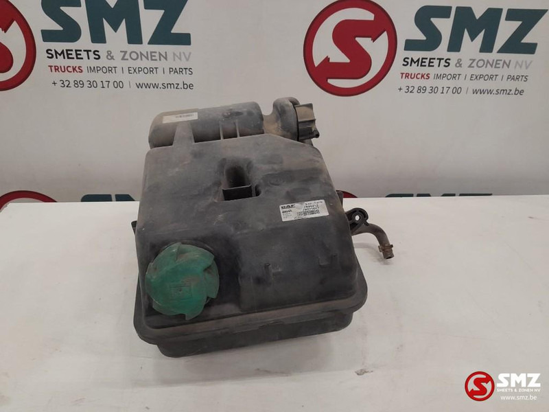 DAF Occ koelvloeistofreservoir DAF - Hladilni sistem za Tovornjak: slika 1 DAF Occ koelvloeistofreservoir DAF - Hladilni sistem za Tovornjak: slika 1