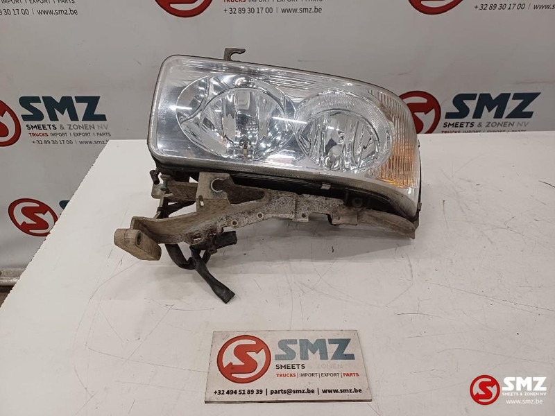 DAF Occ koplamp rechts + koplampsteun DAF - Žarometi za Tovornjak: slika 1 DAF Occ koplamp rechts + koplampsteun DAF - Žarometi za Tovornjak: slika 1