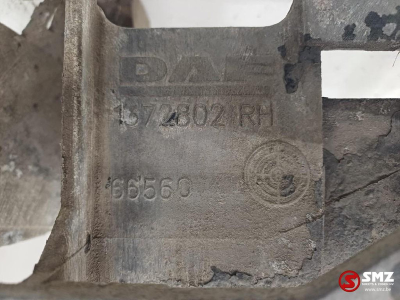 DAF Occ koplampsteun rechts DAF - Žarometi za Tovornjak: slika 4 DAF Occ koplampsteun rechts DAF - Žarometi za Tovornjak: slika 4