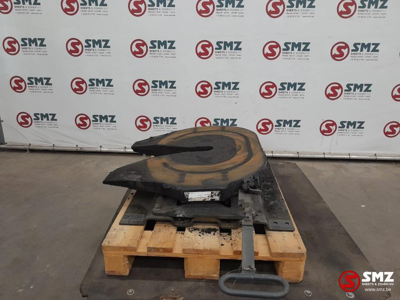 DAF Occ koppelschotel + montageplaat JOST JSK37C - Spojni element za priklopnik za Tovornjak: slika 4 DAF Occ koppelschotel + montageplaat JOST JSK37C - Spojni element za priklopnik za Tovornjak: slika 4