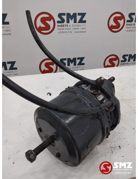 DAF Occ remcilinder links DAF - Zavorni cilinder za Tovornjak: slika 3 DAF Occ remcilinder links DAF - Zavorni cilinder za Tovornjak: slika 3