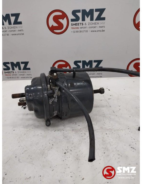 DAF Occ remcilinder links DAF - Zavorni cilinder za Tovornjak: slika 1 DAF Occ remcilinder links DAF - Zavorni cilinder za Tovornjak: slika 1