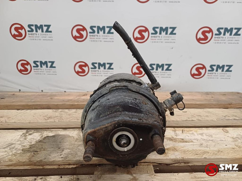 DAF Occ remcilinder linksachteraan DAF - Zavorni cilinder za Tovornjak: slika 4 DAF Occ remcilinder linksachteraan DAF - Zavorni cilinder za Tovornjak: slika 4