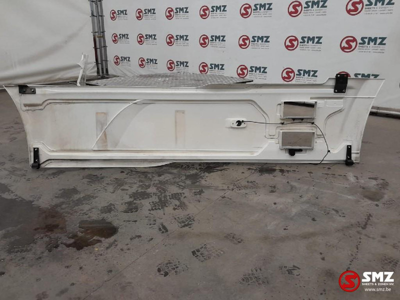 DAF Occ set side skirts L/R DAF - Okvir/ Šasija za Tovornjak: slika 5 DAF Occ set side skirts L/R DAF - Okvir/ Šasija za Tovornjak: slika 5