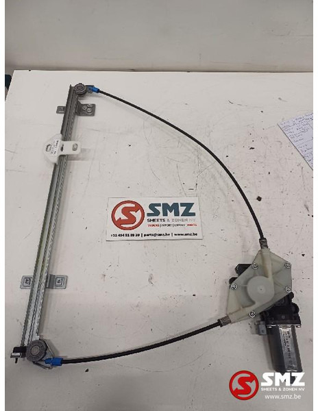 DAF Raambediening rechts daf - Vrata in deli za Tovornjak: slika 2 DAF Raambediening rechts daf - Vrata in deli za Tovornjak: slika 2