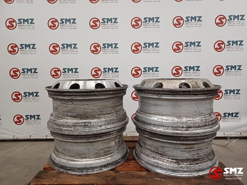 Diversen Occ set Alcoa aluminiumvelgen 9,00x22,5 - Platišče za Tovornjak: slika 2 Diversen Occ set Alcoa aluminiumvelgen 9,00x22,5 - Platišče za Tovornjak: slika 2