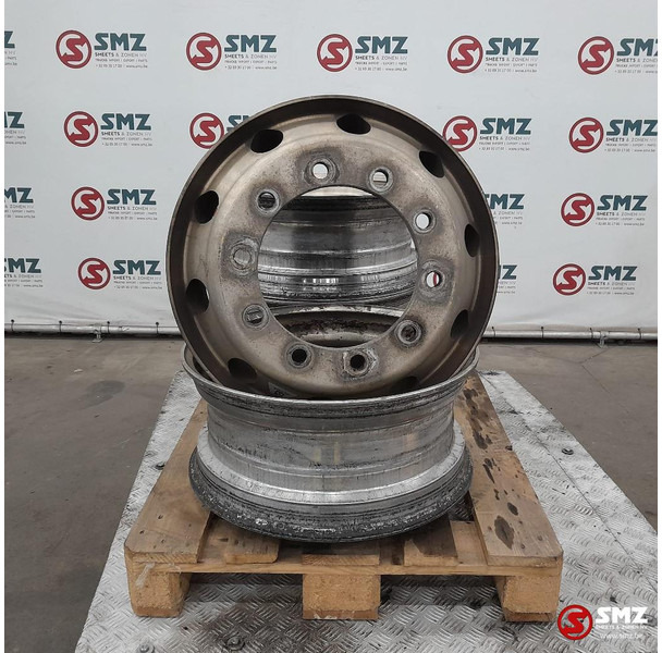 Diversen Occ set van 4 velgen 22,5 x 9,00 Alcoa - Platišče za Tovornjak: slika 1 Diversen Occ set van 4 velgen 22,5 x 9,00 Alcoa - Platišče za Tovornjak: slika 1