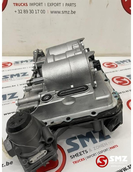 Iveco Occ ASTRONIC GEAR SELECTOR IVECO - Menjalnik za Tovornjak: slika 5 Iveco Occ ASTRONIC GEAR SELECTOR IVECO - Menjalnik za Tovornjak: slika 5