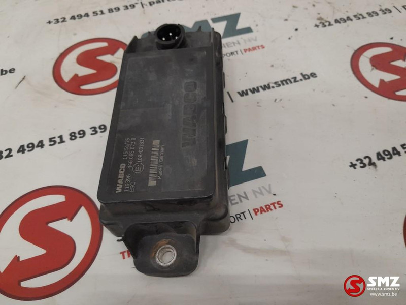 Iveco Occ ECU ESC regeleenheid Iveco - ECU za Tovornjak: slika 3 Iveco Occ ECU ESC regeleenheid Iveco - ECU za Tovornjak: slika 3