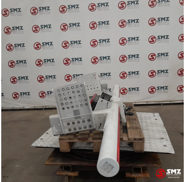 Iveco Occ achterbumper Iveco - Okvir/ Šasija za Tovornjak: slika 4 Iveco Occ achterbumper Iveco - Okvir/ Šasija za Tovornjak: slika 4