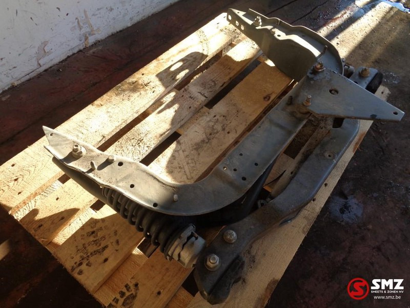 Iveco Occ cabine ophanging achter - Vzmetenje kabine za Tovornjak: slika 3 Iveco Occ cabine ophanging achter - Vzmetenje kabine za Tovornjak: slika 3