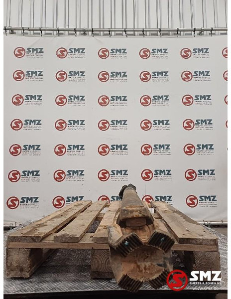 Iveco Occ cardanas Iveco - Polosovina za Tovornjak: slika 4 Iveco Occ cardanas Iveco - Polosovina za Tovornjak: slika 4