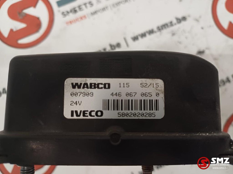 Iveco Occ radar sensor Iveco - Senzor za Tovornjak: slika 4 Iveco Occ radar sensor Iveco - Senzor za Tovornjak: slika 4