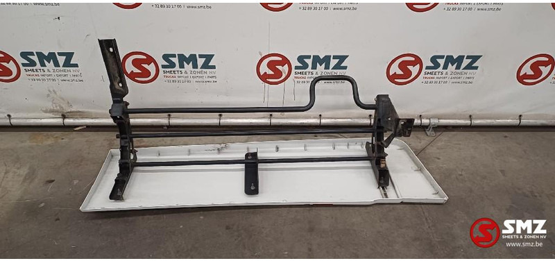 Iveco Occ set cabinespoilers Iveco - Aerodinamika/ Spojler za Tovornjak: slika 5 Iveco Occ set cabinespoilers Iveco - Aerodinamika/ Spojler za Tovornjak: slika 5