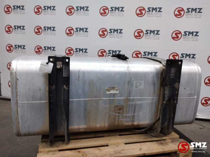 MAN Occ brandstoftank 600L MAN - Rezervoar za gorivo za Tovornjak: slika 2 MAN Occ brandstoftank 600L MAN - Rezervoar za gorivo za Tovornjak: slika 2