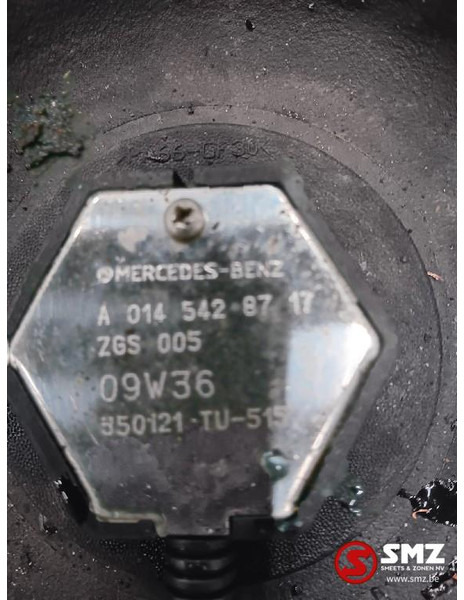 Mercedes-Benz Occ AdBluetank 85L Mercedes - Sistem goriva za Tovornjak: slika 3 Mercedes-Benz Occ AdBluetank 85L Mercedes - Sistem goriva za Tovornjak: slika 3