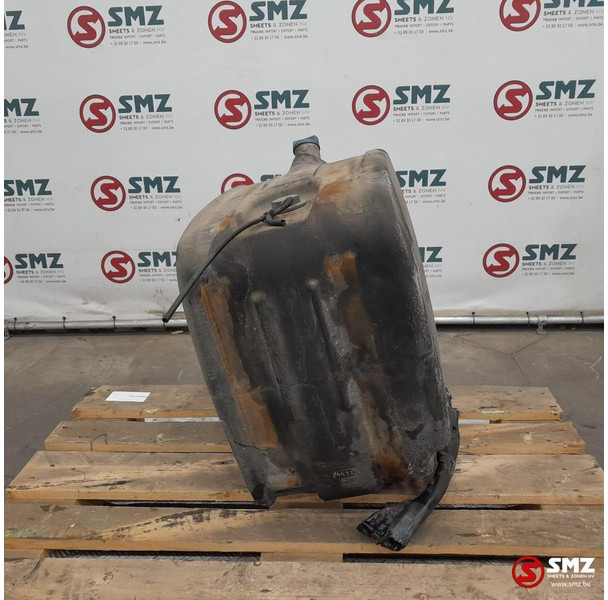 Mercedes-Benz Occ AdBluetank 95L Mercedes - Sistem goriva za Tovornjak: slika 2 Mercedes-Benz Occ AdBluetank 95L Mercedes - Sistem goriva za Tovornjak: slika 2