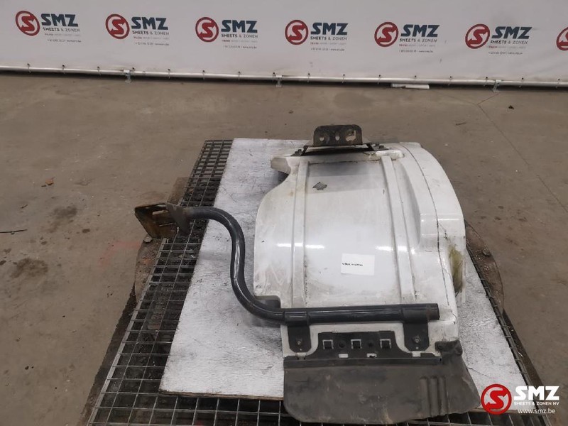 Mercedes-Benz Occ Spatbord links Mercedes Actros 1844 - Blatnik za Tovornjak: slika 3 Mercedes-Benz Occ Spatbord links Mercedes Actros 1844 - Blatnik za Tovornjak: slika 3