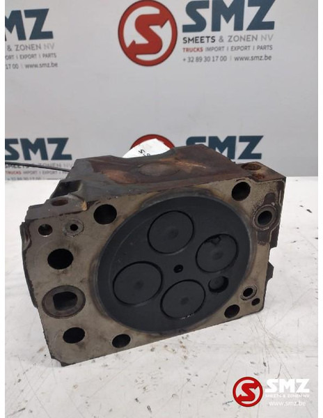 Mercedes-Benz Occ cilinderkop Mercedes Actros MP2/3 OM501LA - Blok cilindra za Tovornjak: slika 4 Mercedes-Benz Occ cilinderkop Mercedes Actros MP2/3 OM501LA - Blok cilindra za Tovornjak: slika 4