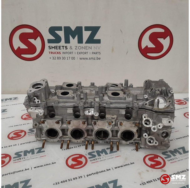 Mercedes-Benz Occ cilinderkop + kleppendeksel links AMG C63S Mer - Motor in deli za Avtomobil: slika 1 Mercedes-Benz Occ cilinderkop + kleppendeksel links AMG C63S Mer - Motor in deli za Avtomobil: slika 1