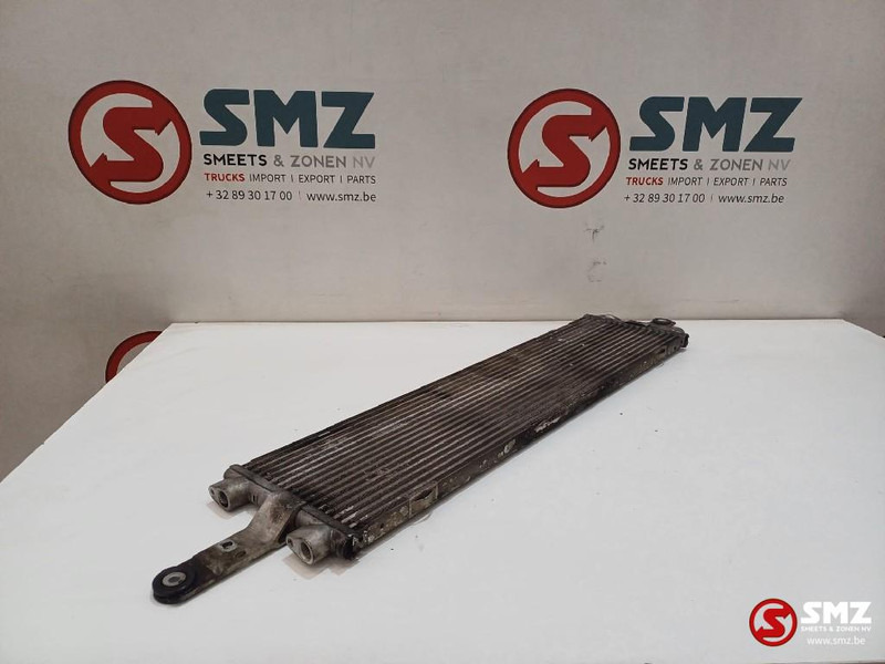 Mercedes-Benz Occ condenser Mercedes - Hladilni sistem za Tovornjak: slika 2 Mercedes-Benz Occ condenser Mercedes - Hladilni sistem za Tovornjak: slika 2