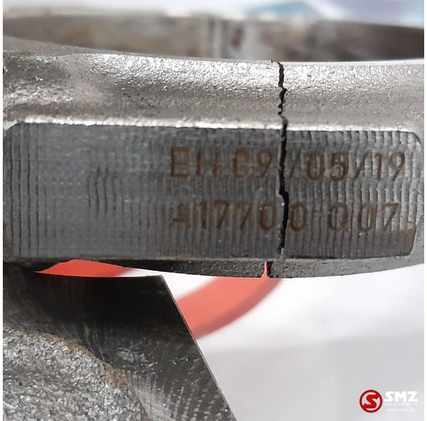 Mercedes-Benz Occ drijfstang + zuiger AMG C63S Mercedes - Motor in deli za Avtomobil: slika 5 Mercedes-Benz Occ drijfstang + zuiger AMG C63S Mercedes - Motor in deli za Avtomobil: slika 5